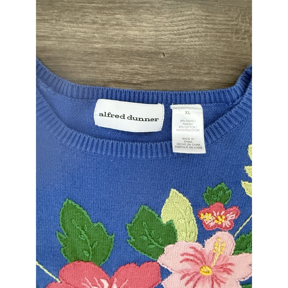 SOLD
core teacher core floral Top Jeans Sz 10 Boho Vintage‎ Y2K indie - Picture 16 of 16